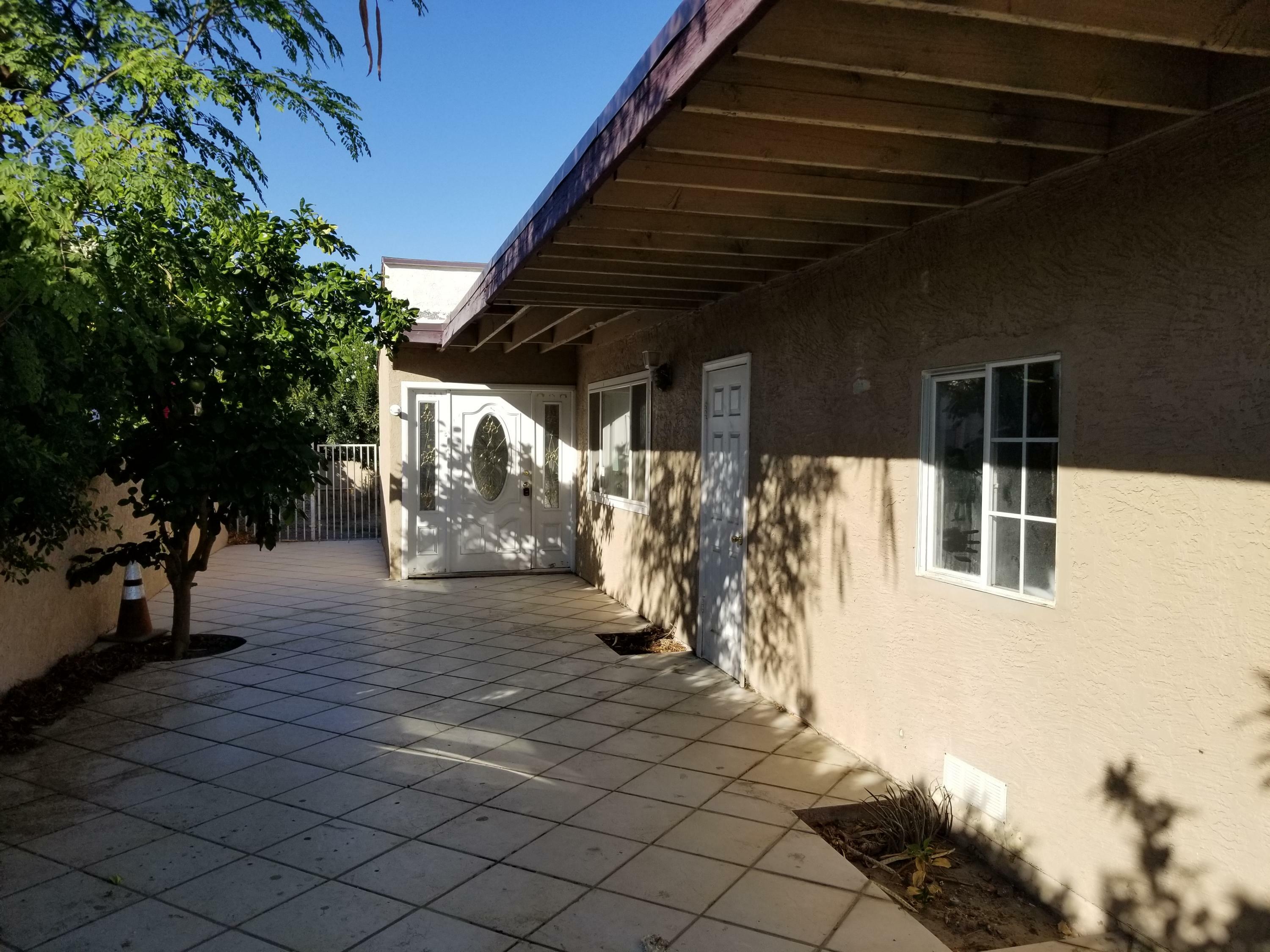 Property Photo: 85536 Napoli Lane CA 92236
