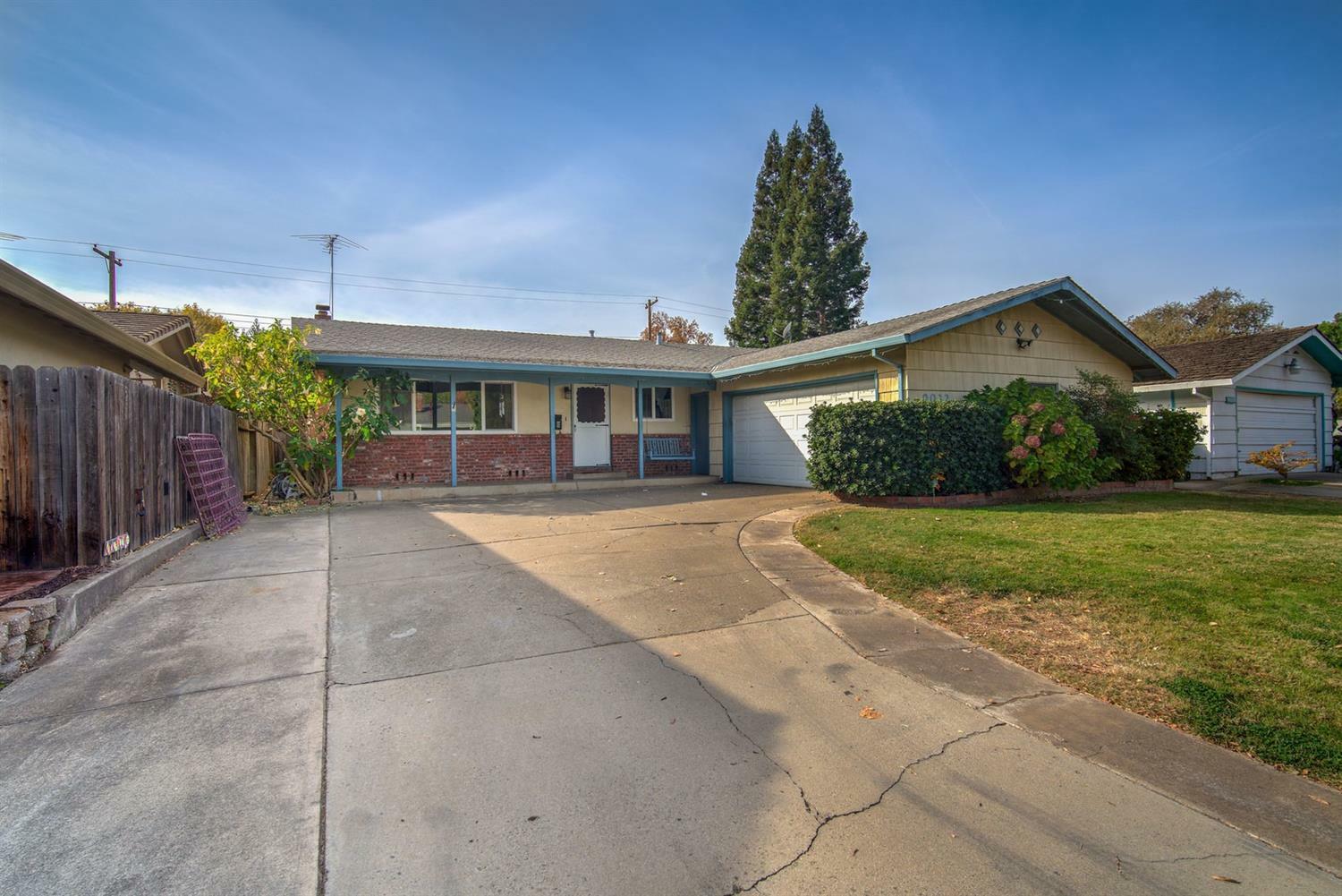 Property Photo:  9032 Rosewood Drive  CA 95826 