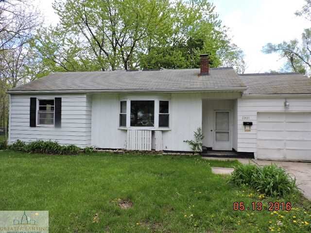 Property Photo:  3901 Devonshire Avenue  MI 48910 
