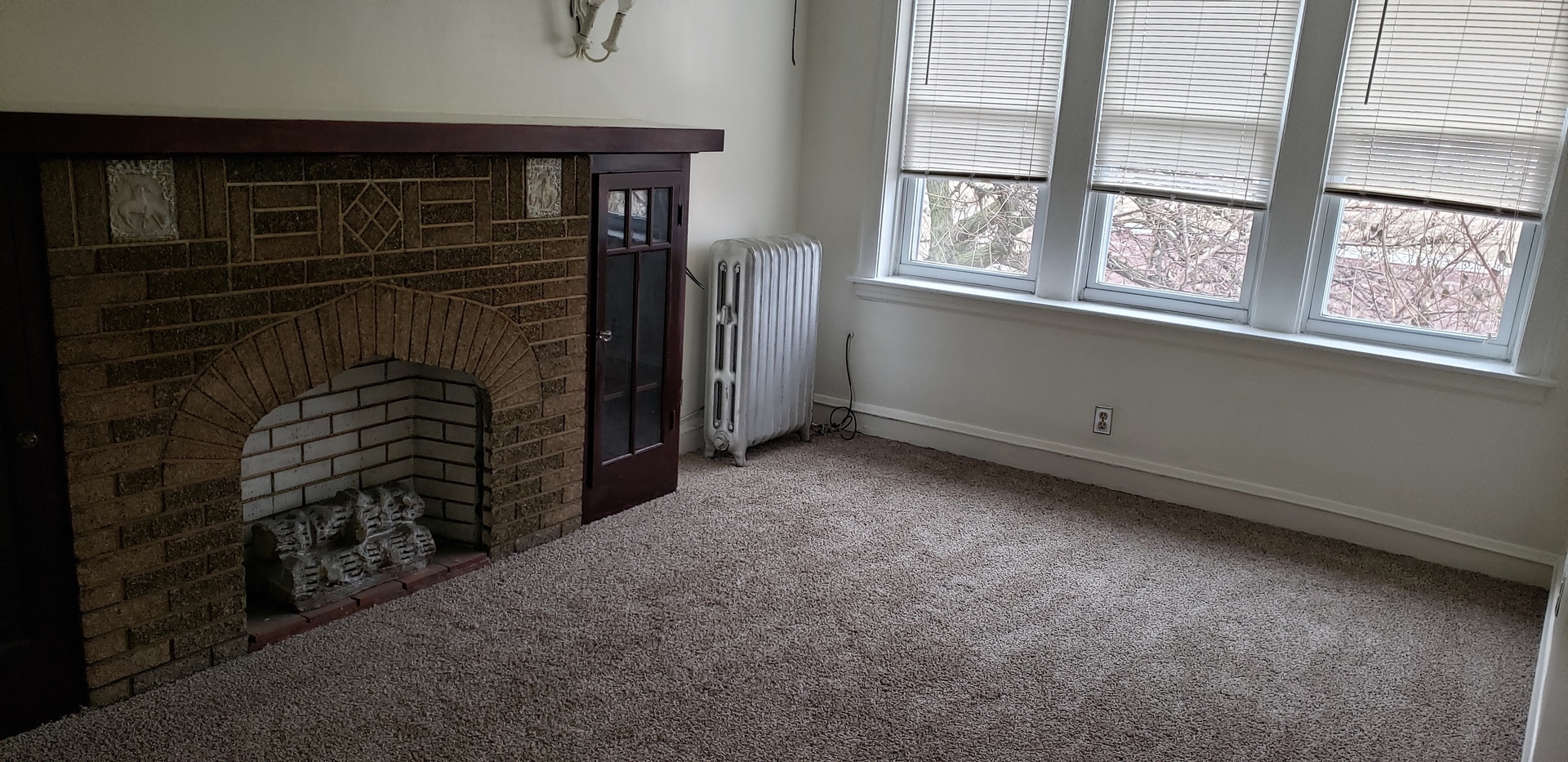 Property Photo:  4169 North Milwaukee Avenue A  IL 60641 