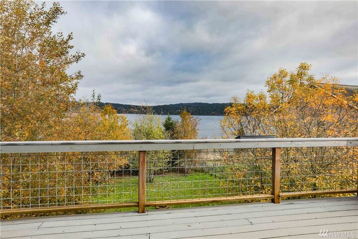Property Photo:  1414  Joseph Lane  WA 98249 