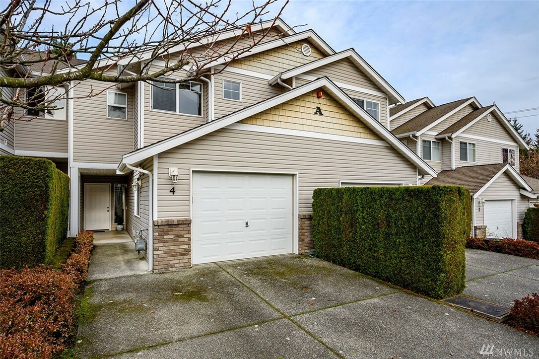 Property Photo:  15414 35th Ave W 4  WA 98087 