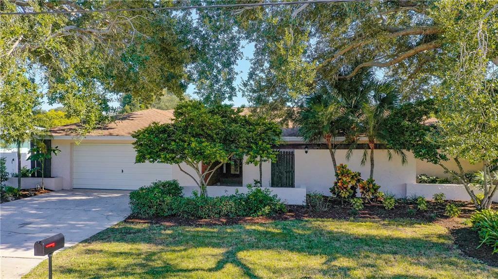 Property Photo:  1637 Brookside Boulevard  FL 33770 