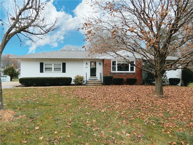 Property Photo:  370 N Maple  PA 16137 