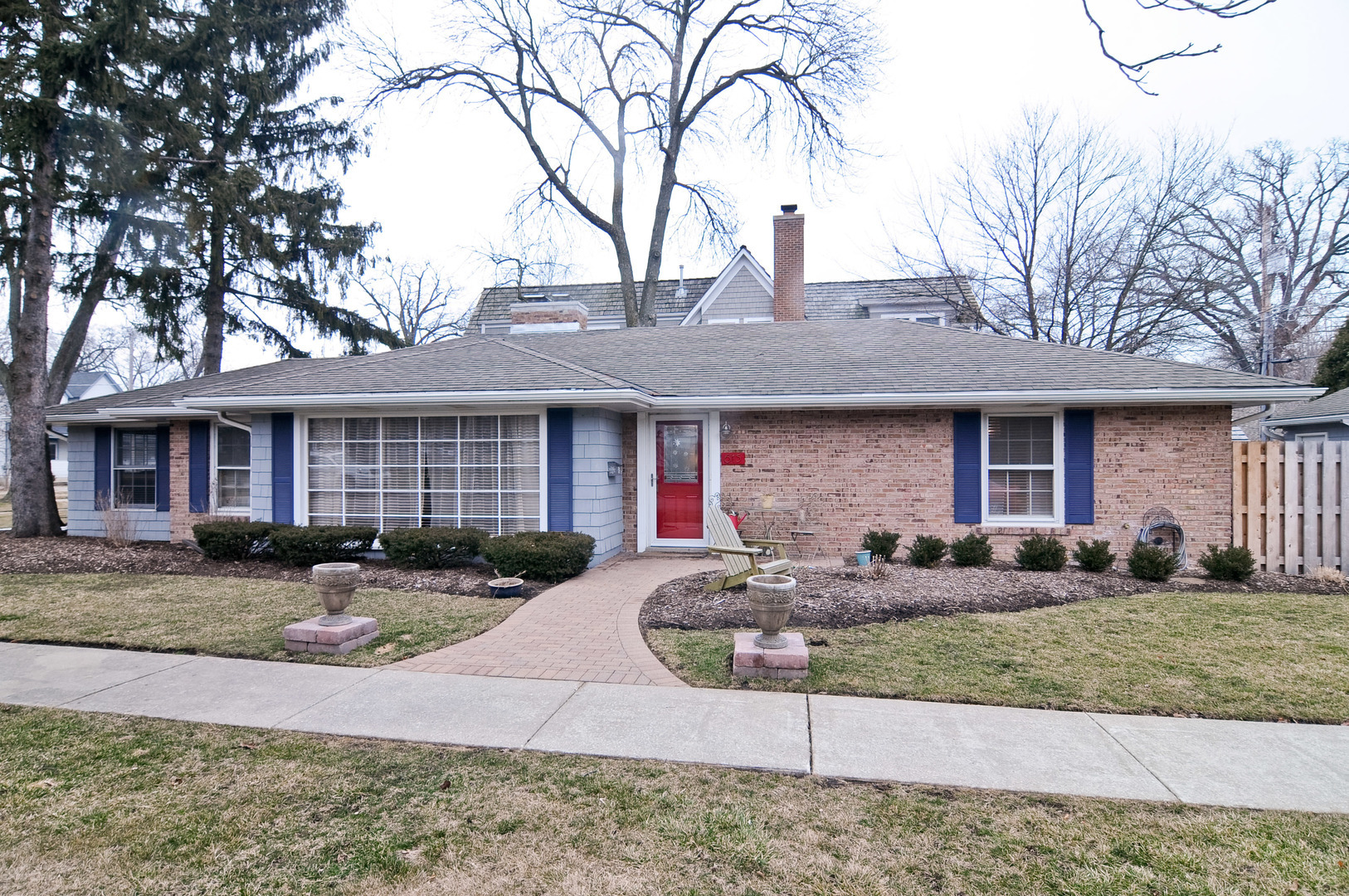 Property Photo: 615 Glen Avenue IL 60044