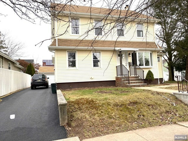 Property Photo:  515 Harding Avenue 2  NJ 07071 