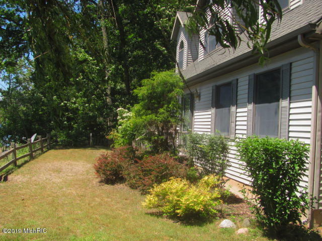 Property Photo:  6245 N Larson Road  MI 49410 