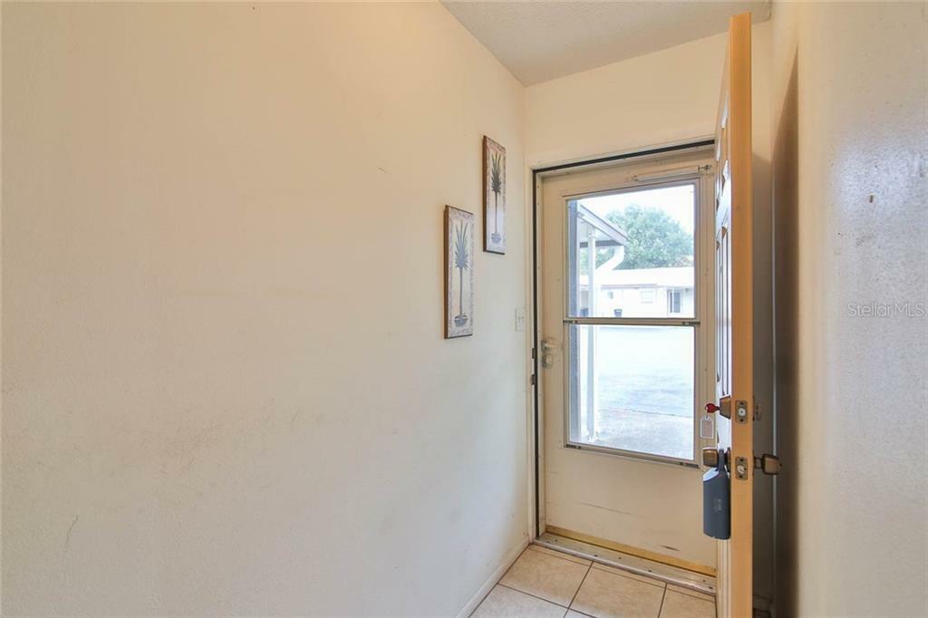 Property Photo:  2828 Swifton Drive 115  FL 34231 