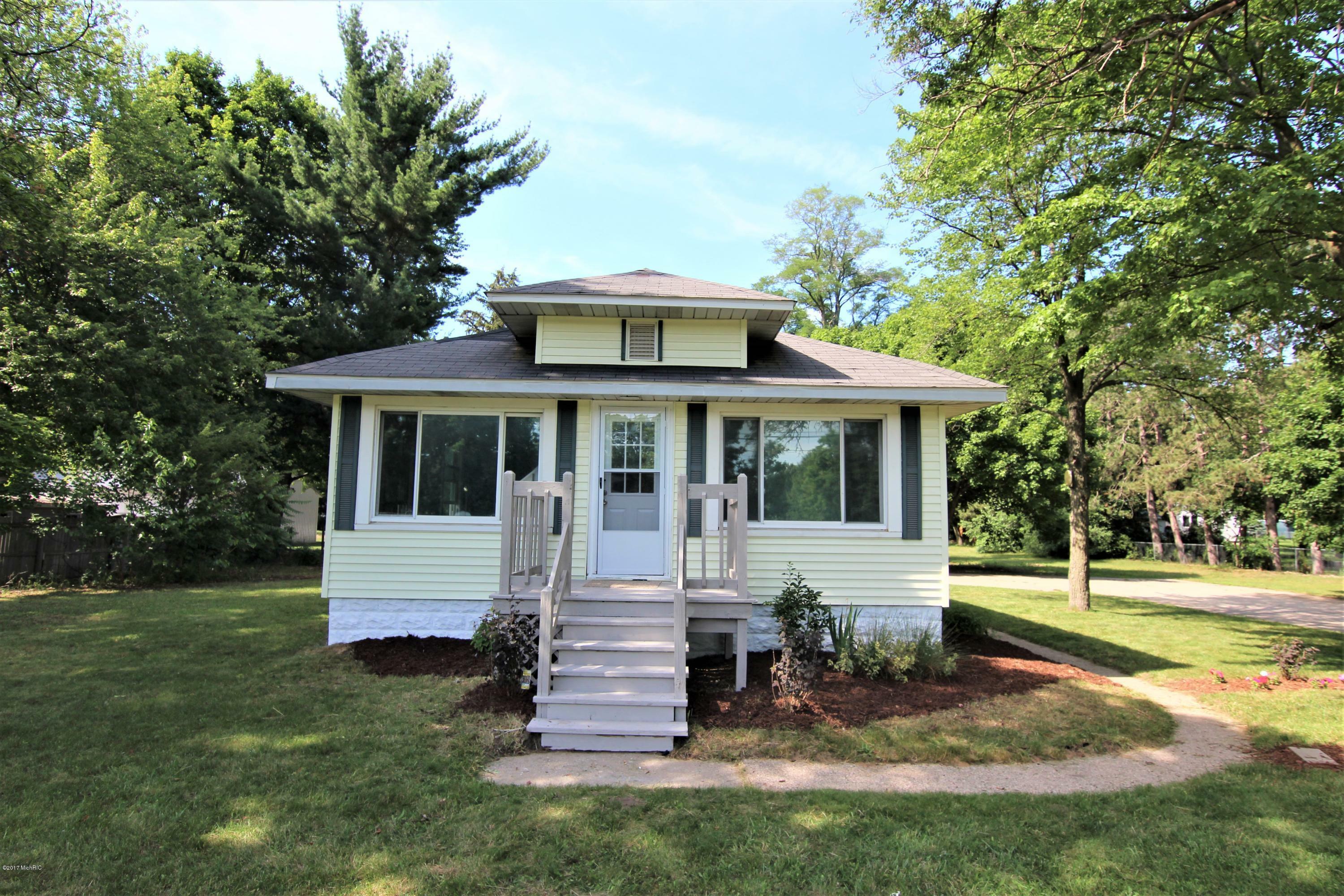 Property Photo:  2658 Heights Ravenna Road  MI 49444 