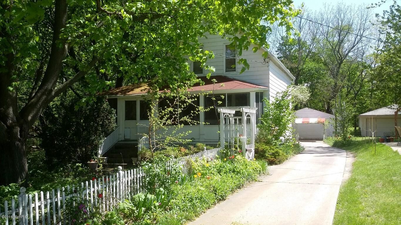 Property Photo:  1130 South Shore Drive  MI 49423 