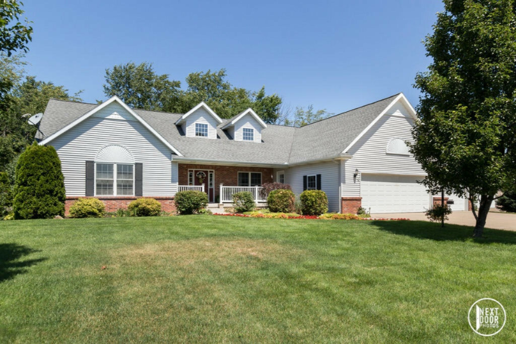 Property Photo:  4178 Meyer Drive  MI 49419 