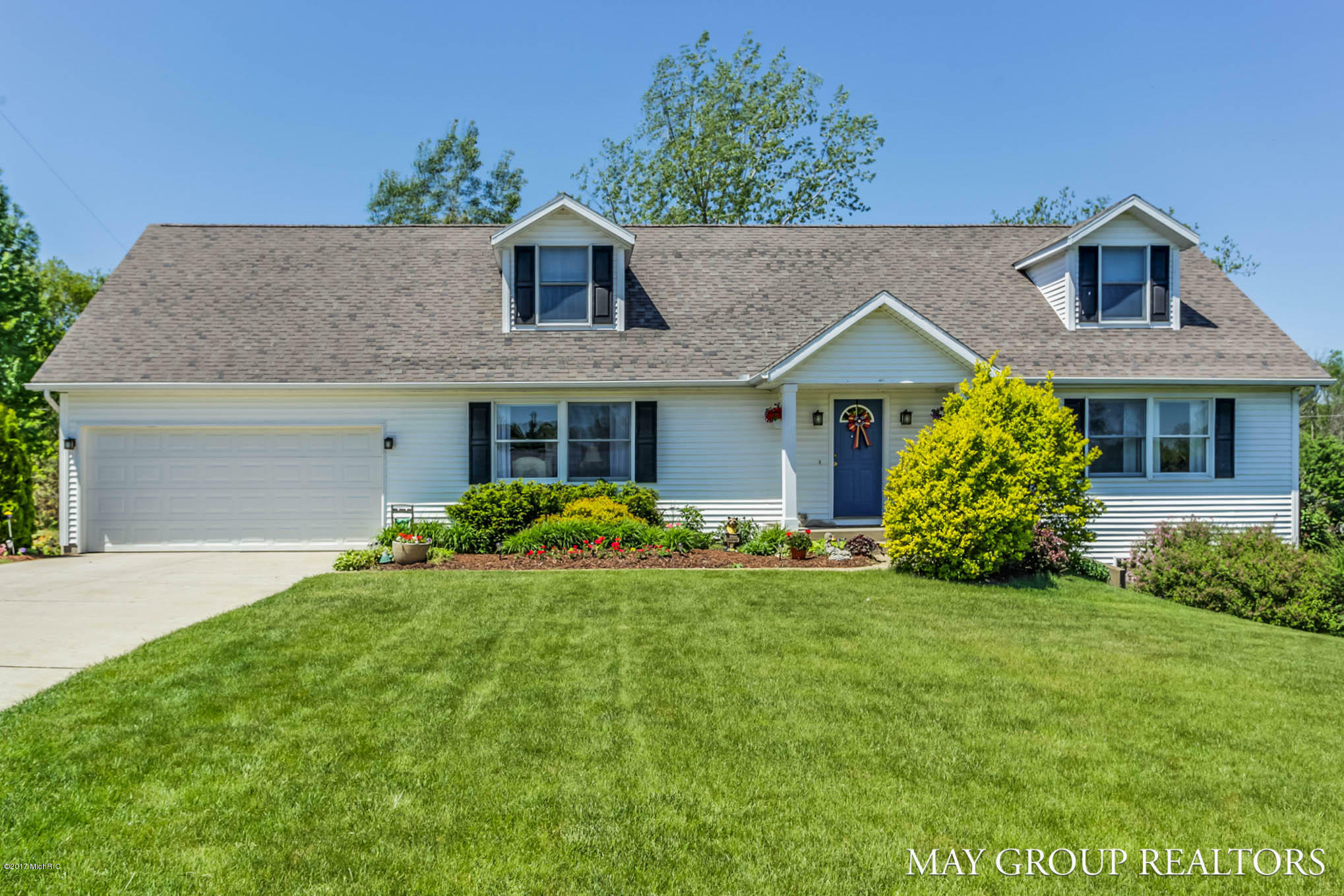 Property Photo:  9191 Walnut Grove Drive  MI 49341 