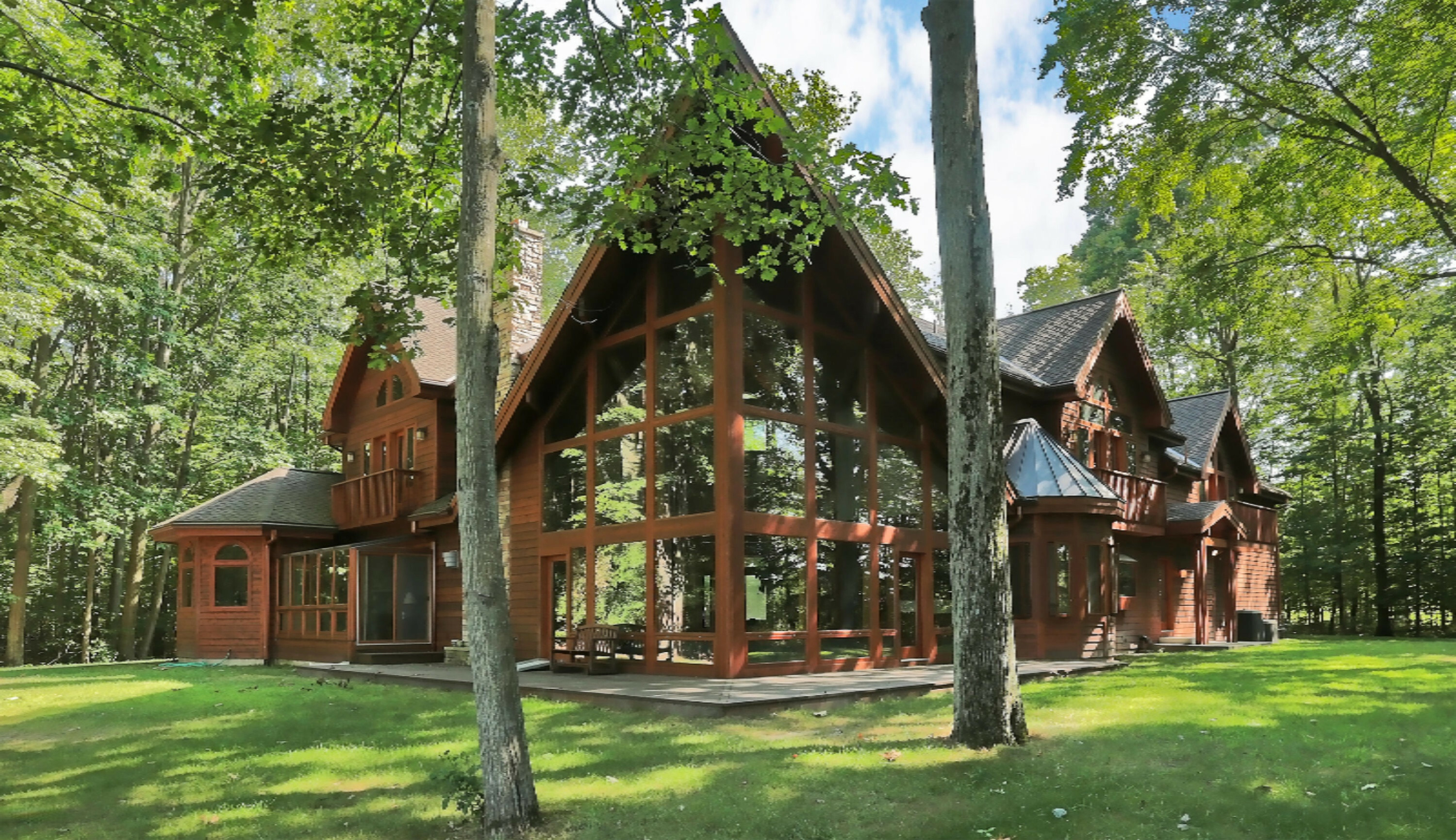 Property Photo: 7705 Gooseneck Court MI 49460