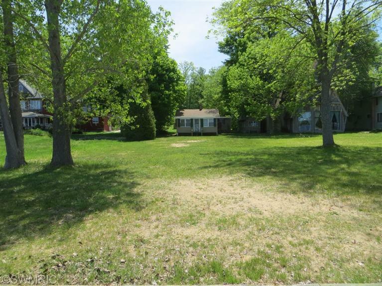 Property Photo:  4634 Bluff Road  MI 49461 