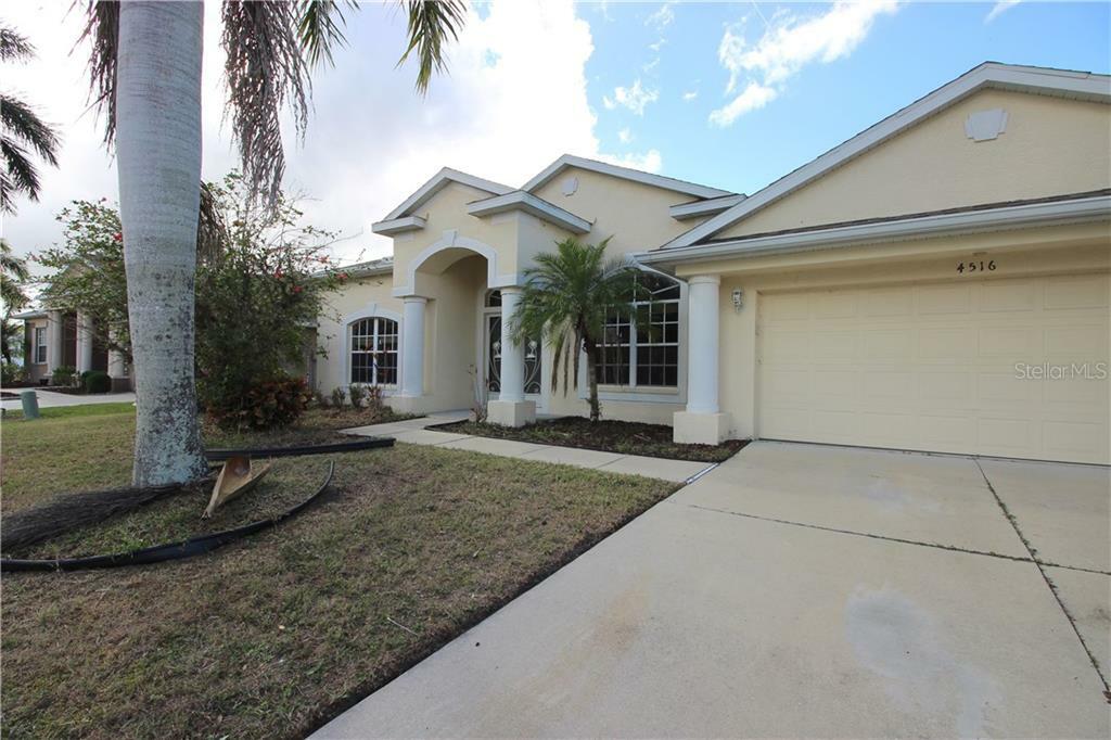 Property Photo:  4516 Useppa Drive  FL 34203 