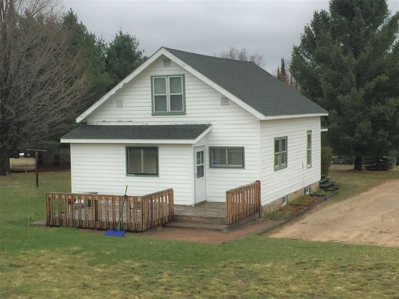 Property Photo: 02804 Behling MI 49712