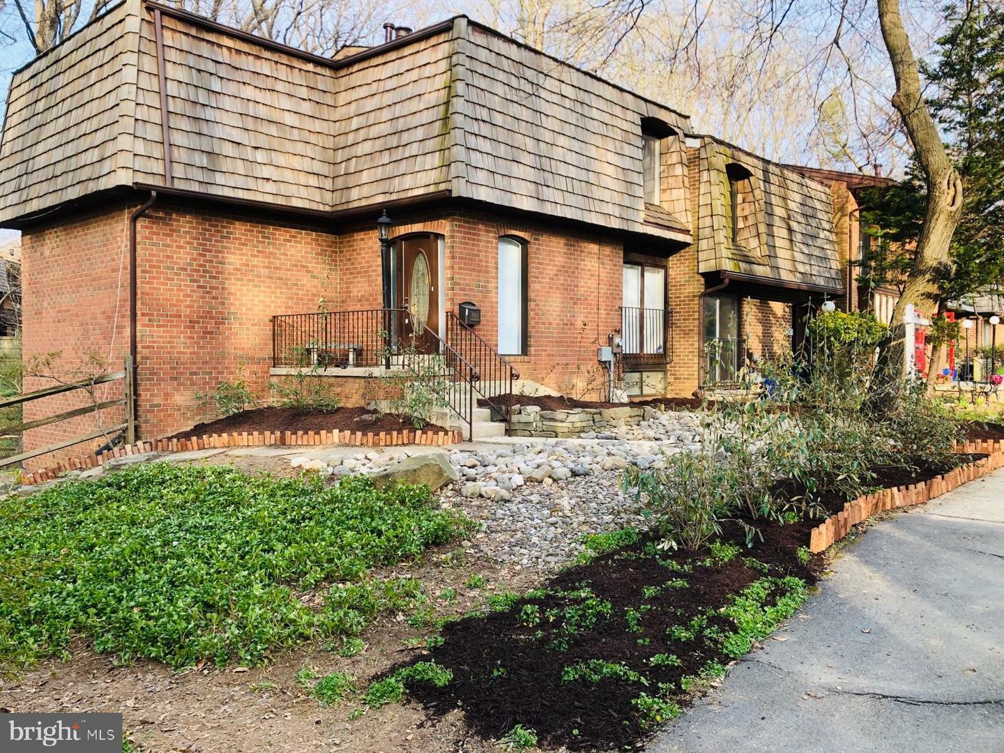 Property Photo: 10851 Deborah Drive MD 20854