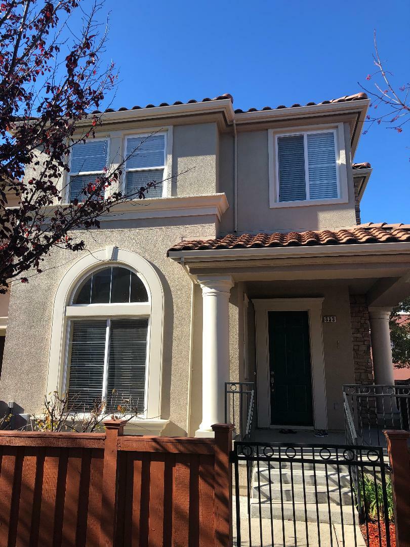 Property Photo:  353 Vista Roma Way  CA 95136 