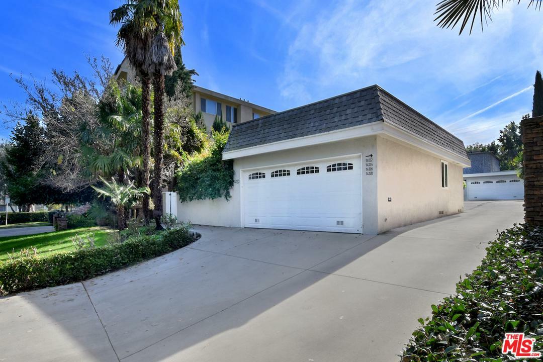 Property Photo:  14126 Dickens St  CA 91423 