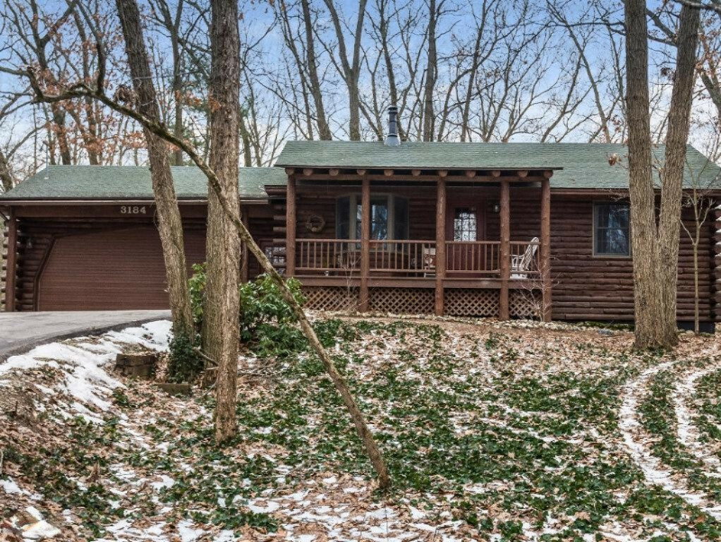 Property Photo: 3184 Hidden Lane Drive MI 49419