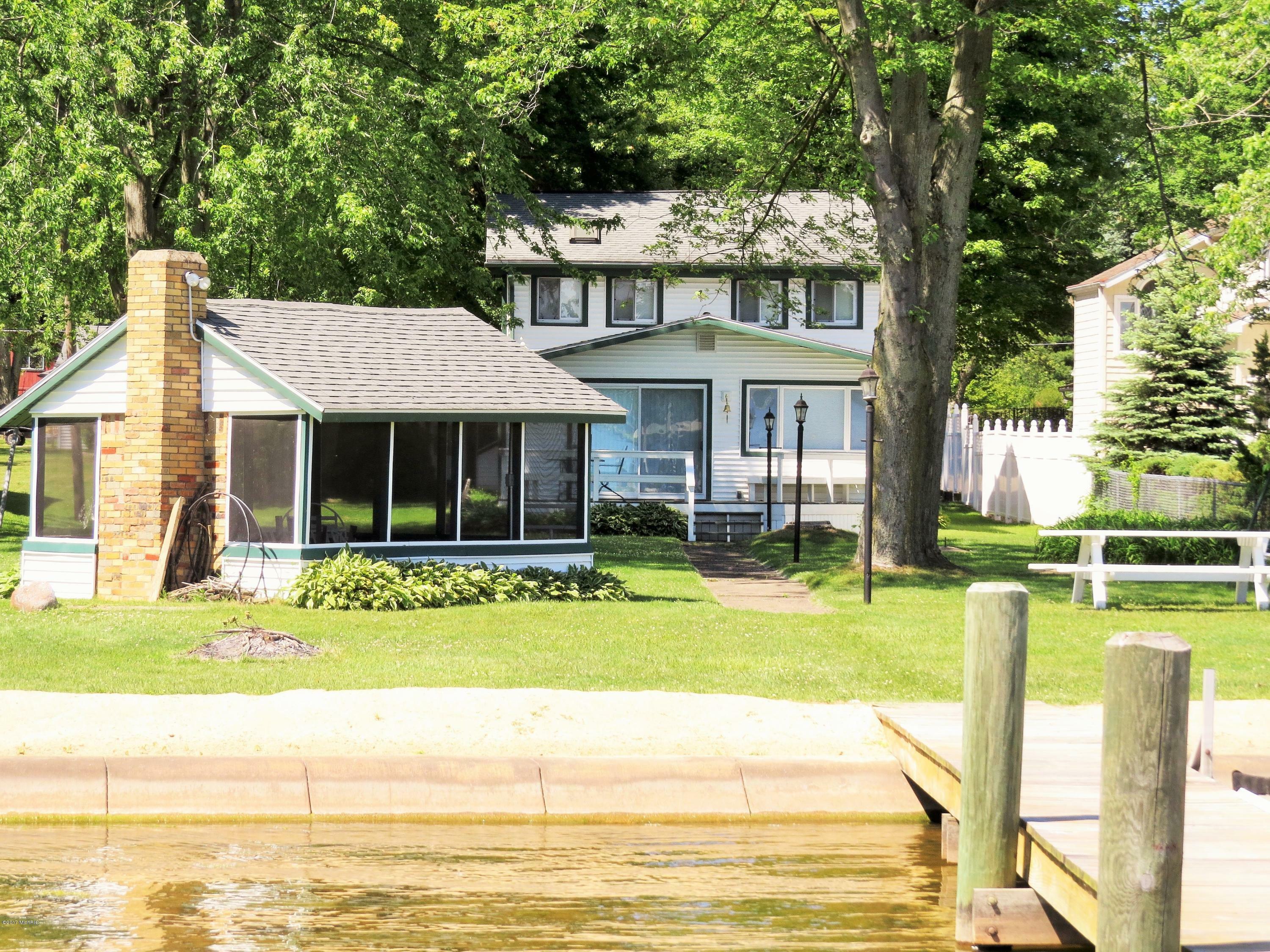 Property Photo:  5581 Paw Paw Lake Road  MI 49038 