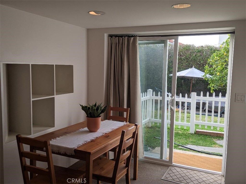 Property Photo:  509 S Gertruda Avenue  CA 90277 