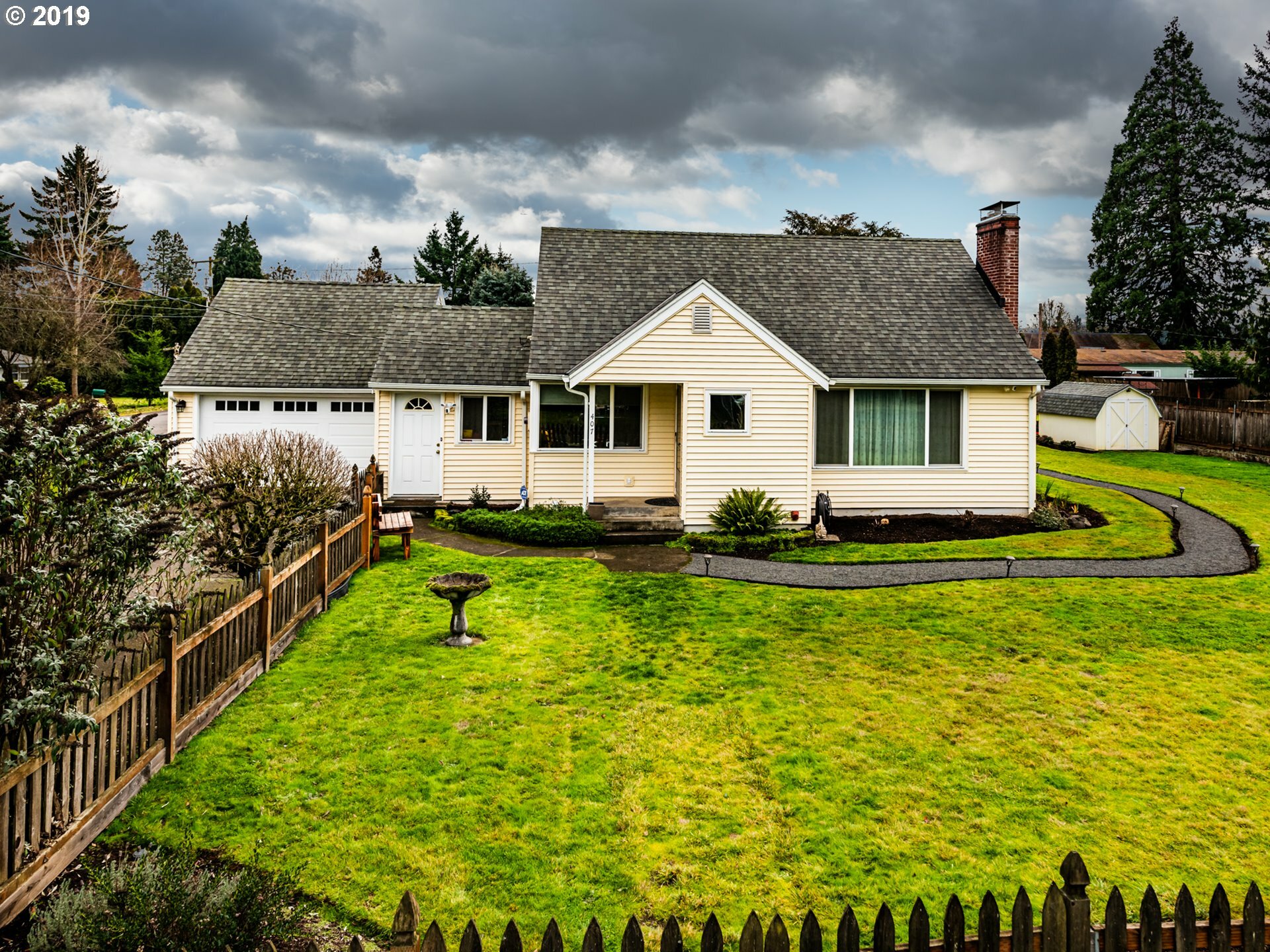 Property Photo:  407 NW 68th St  WA 98665 