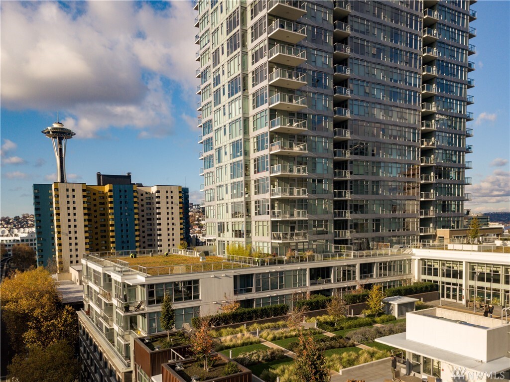 583 Battery St 1302N  Seattle WA 98121 photo