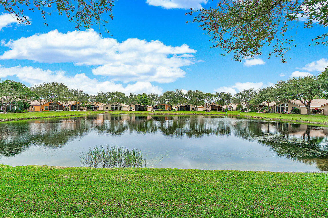 Property Photo:  7365 Lugano Drive  FL 33437 