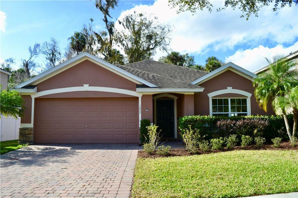 Property Photo:  1427 Barn Owl Loop  FL 32773 