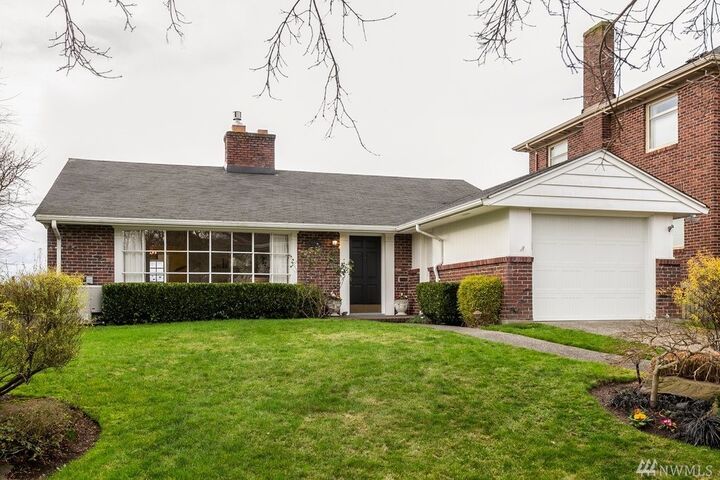 1563  30th Avenue W  Seattle WA 98199 photo