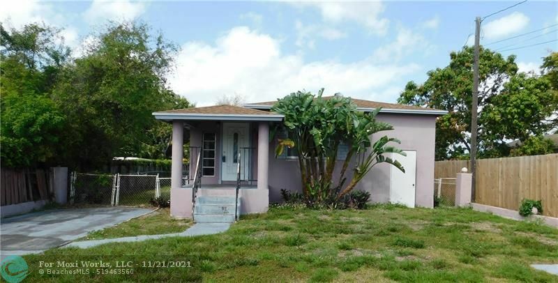 Property Photo:  5241 SW 23rd St  FL 33023 