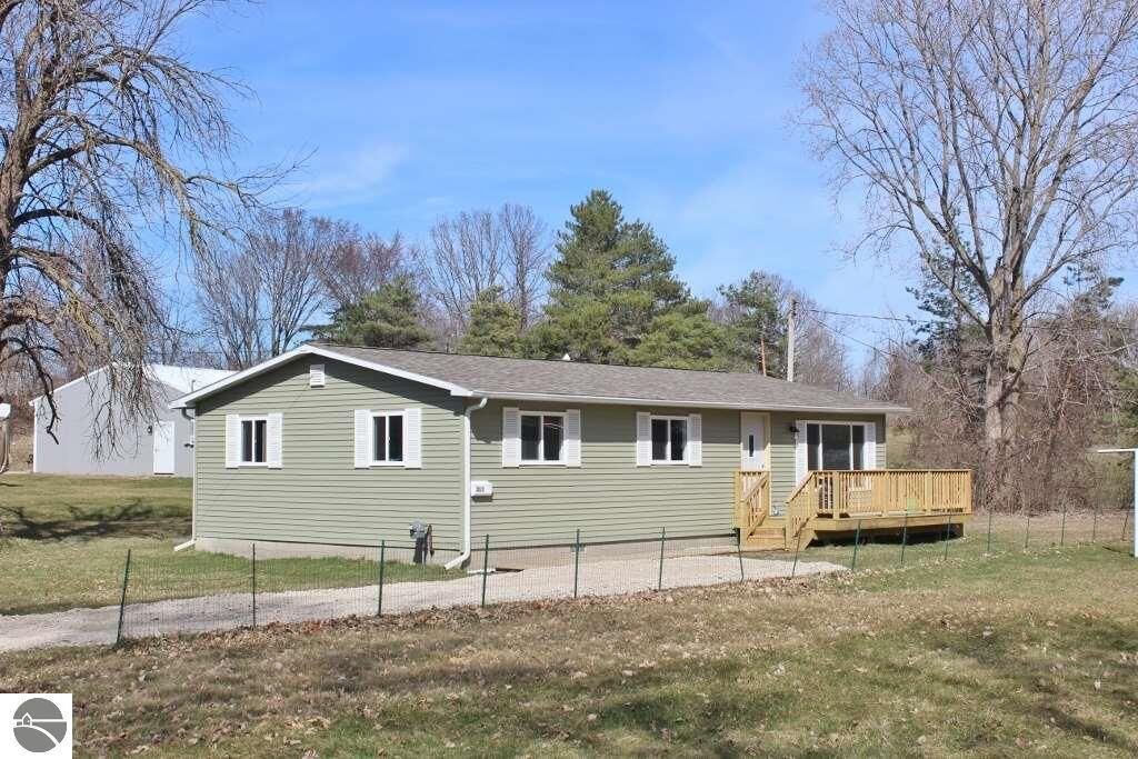 Property Photo:  311 S Euclid Street  MI 48880 