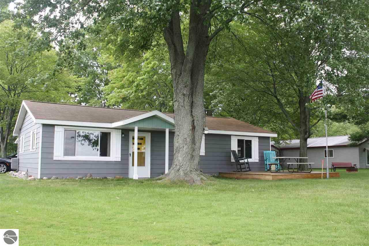 Property Photo:  109 Cherokee  MI 48629 