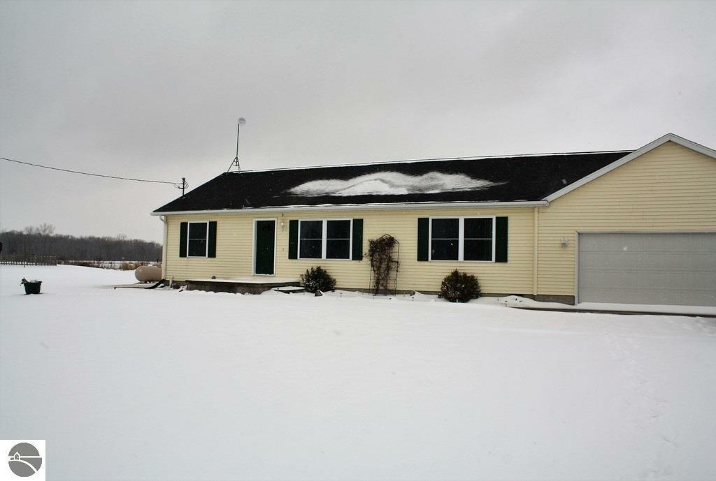 1813 N Crawford Road  Mt Pleasant MI 48858 photo