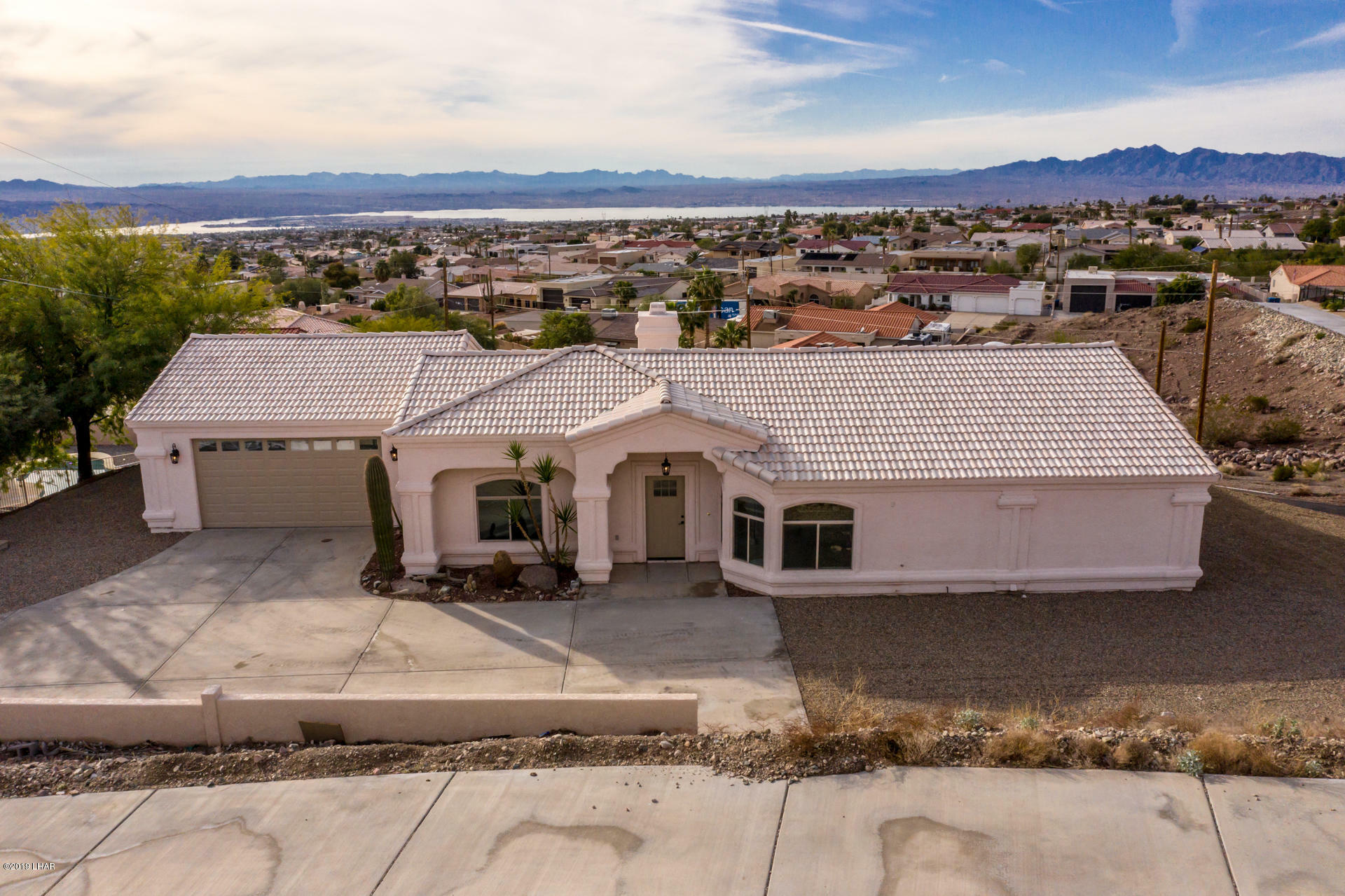 Property Photo:  4051 Tierra Vista Dr  AZ 86406 