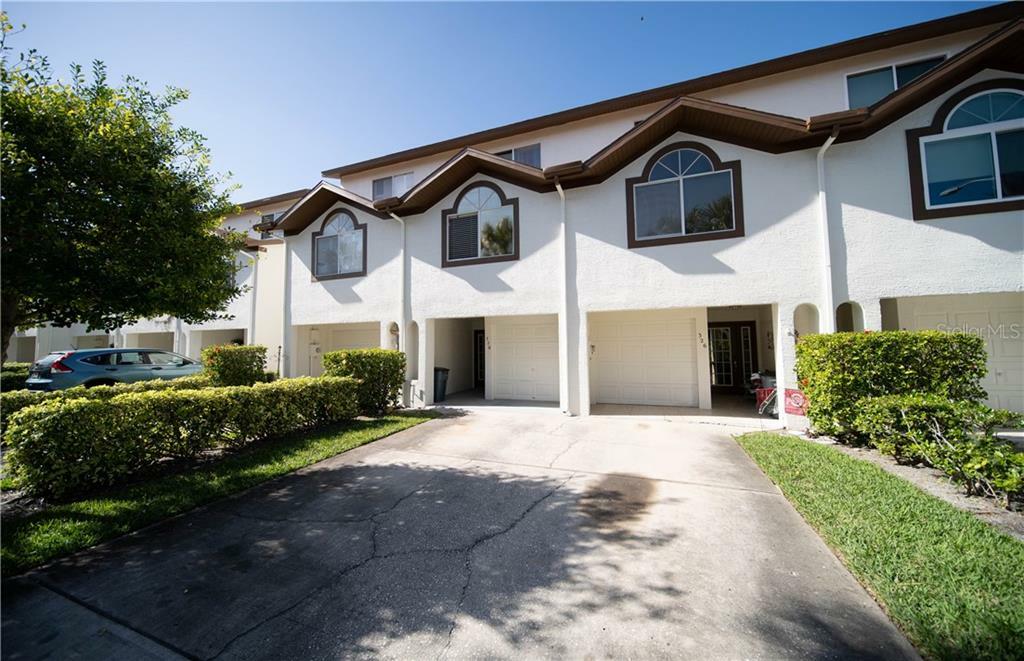 Property Photo:  328 Madeira Circle  FL 33715 