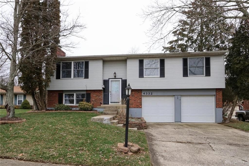 Property Photo: 4332 Ridgepath Drive OH 45424