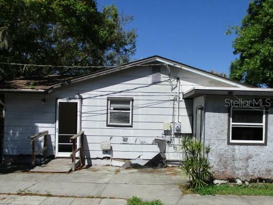 Property Photo:  705 Albritton Avenue  FL 34232 