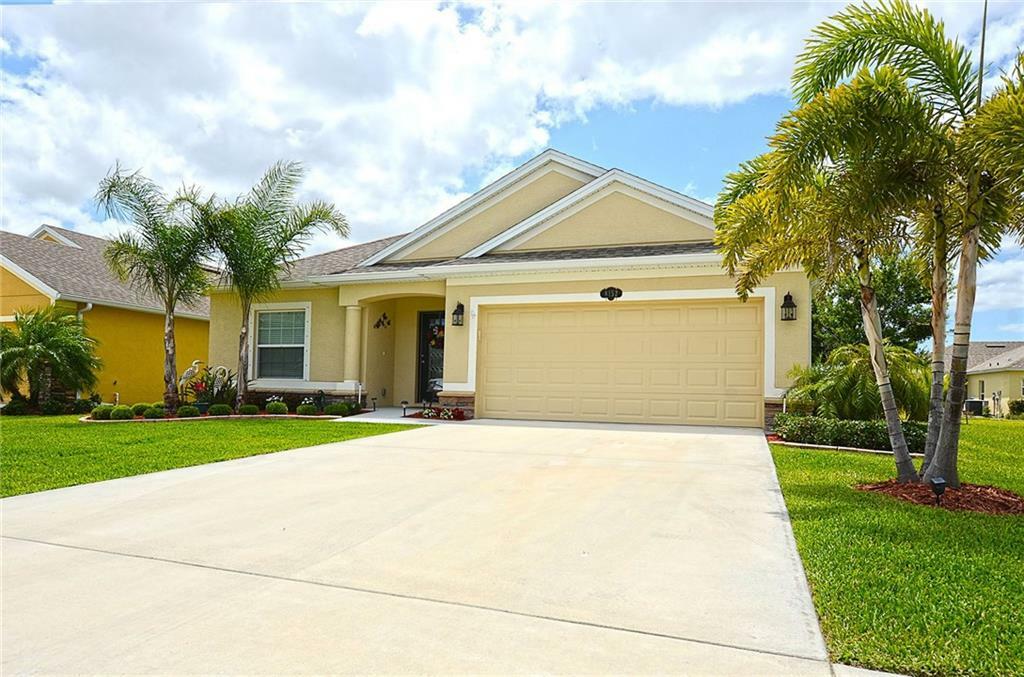 Property Photo:  8152 Westfield Circle  FL 32966 