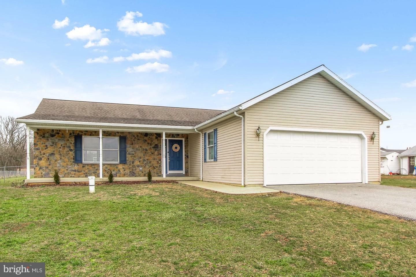 Property Photo:  735 Cragmoor Road  PA 17370 