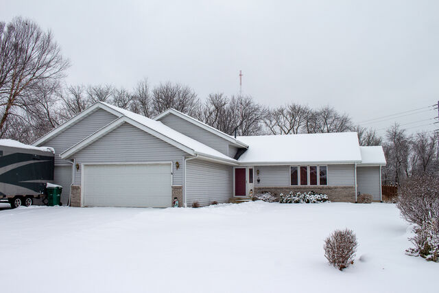 Property Photo: 7073 Rye Ridge Trail IL 61016
