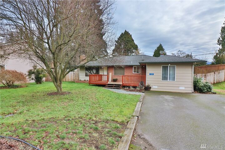 Property Photo: 120 S Section Street WA 98233