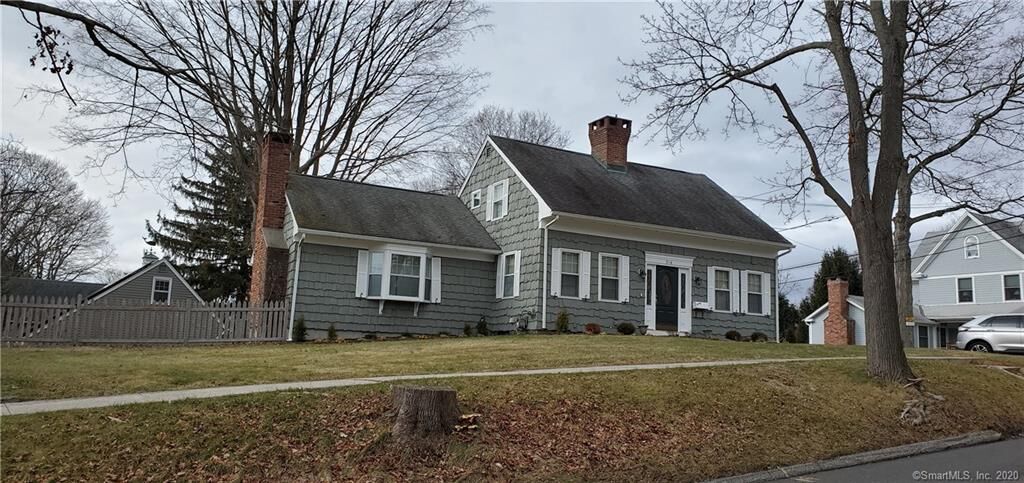Property Photo: 314 High Street CT 06460