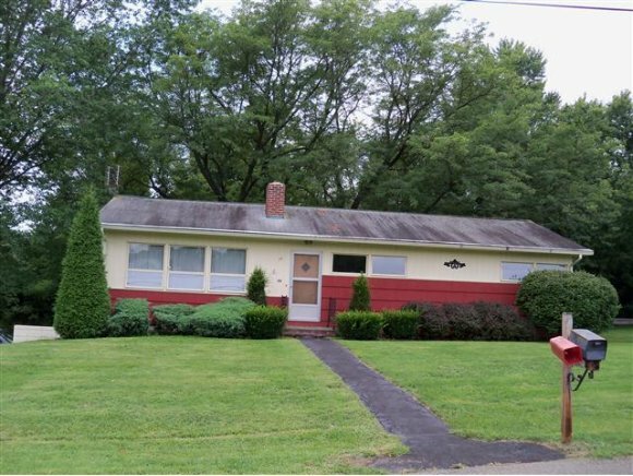 Property Photo:  22 Beardslee Lane  NY 13827 