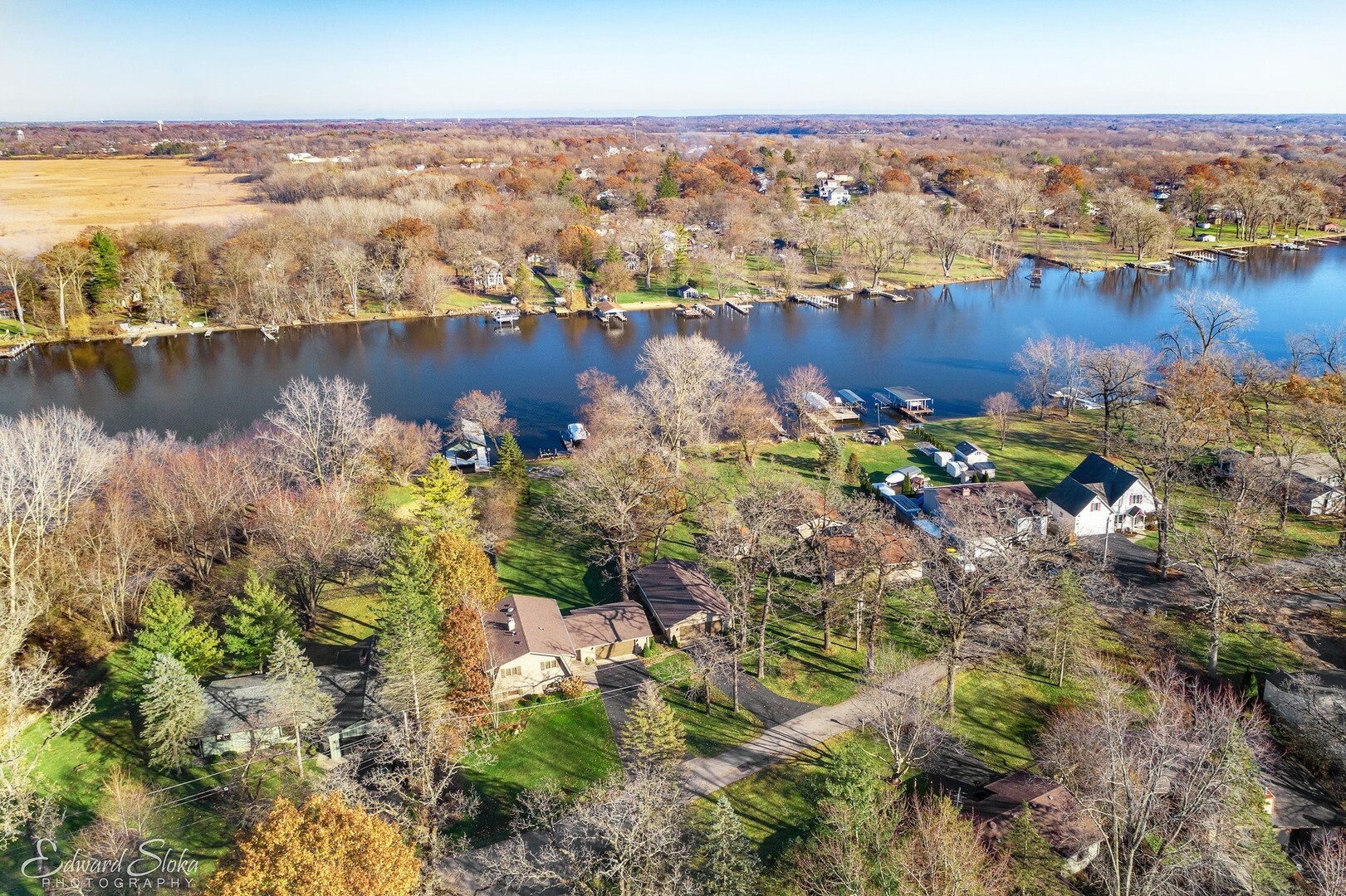 Property Photo:  4620 Timberlane Road  IL 60014 