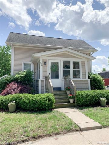 Property Photo: 508 Chambers Street MI 48067