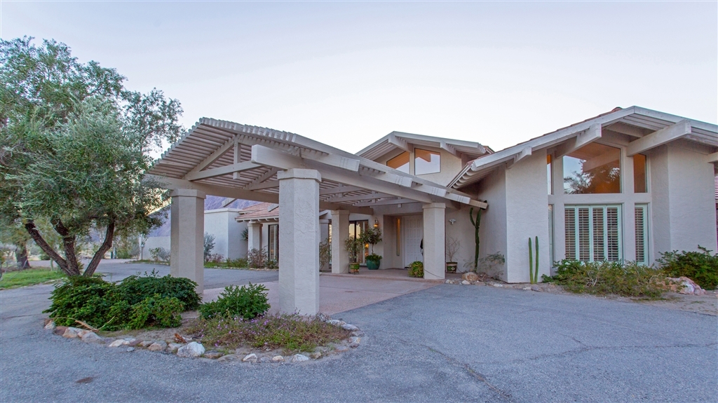 Property Photo: 626 Indian Head Ranch Road CA 92004