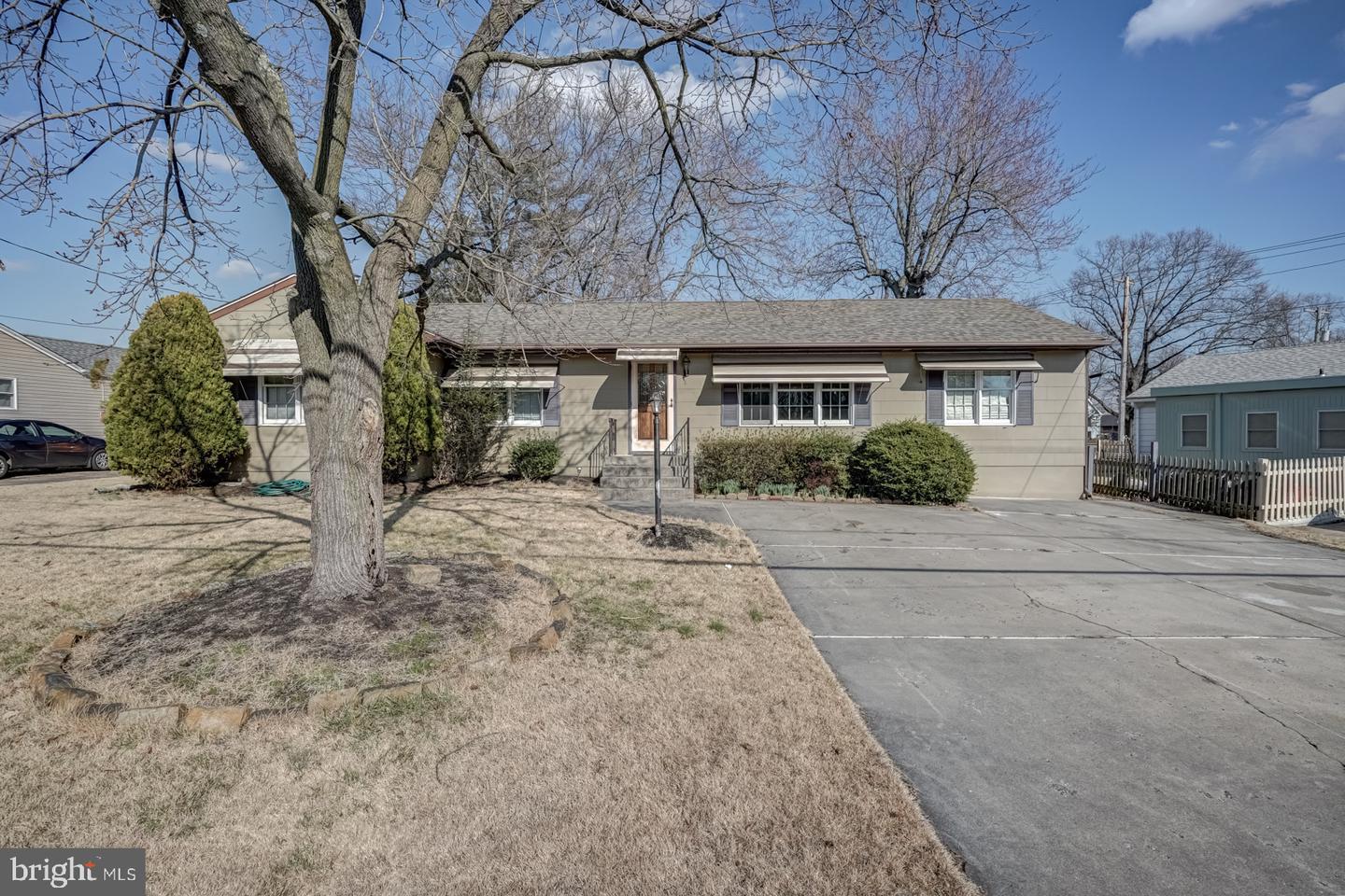 Property Photo: 1 Warwick Road NJ 08084