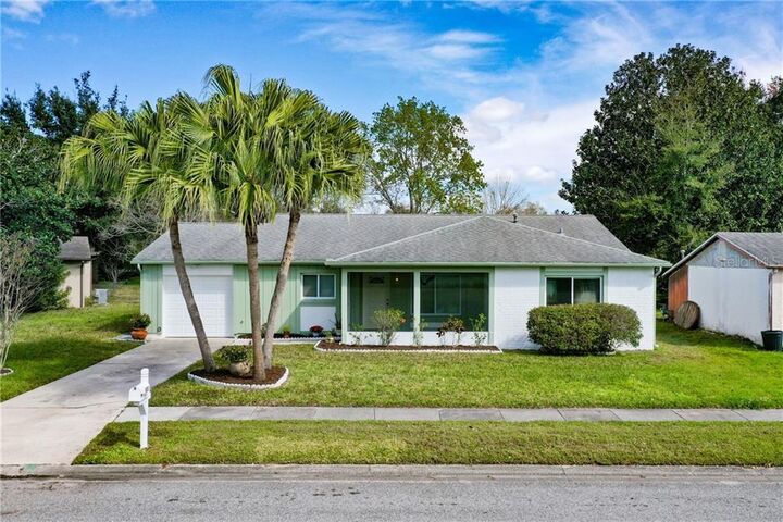 Property Photo:  10313 Gray Eagle Drive  FL 32821 
